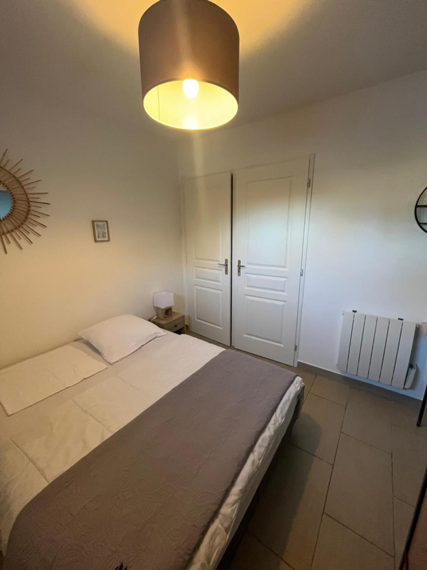 Studio Cosy Avec Climatisation Et Terrasse Malataverne Dış mekan fotoğraf