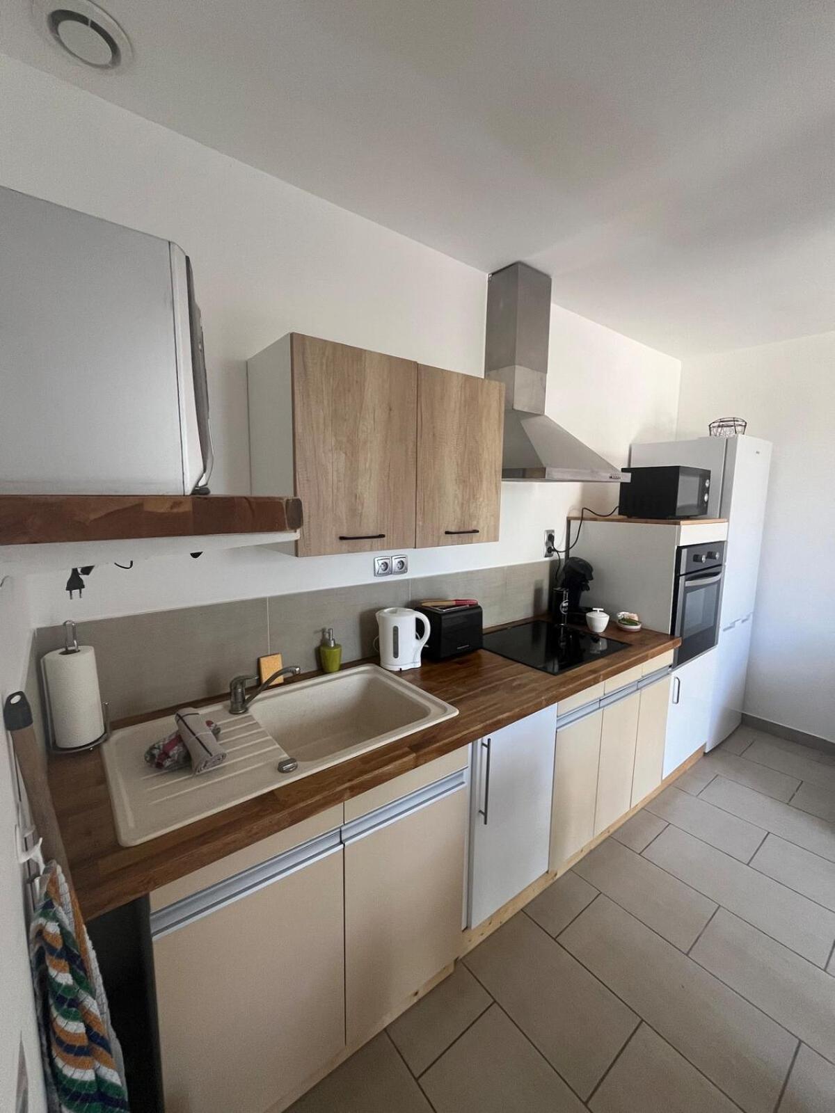 Studio Cosy Avec Climatisation Et Terrasse Malataverne Dış mekan fotoğraf