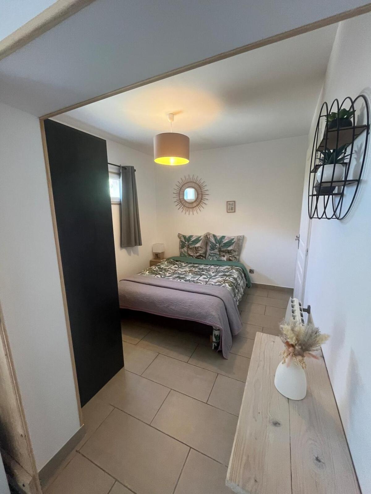 Studio Cosy Avec Climatisation Et Terrasse Malataverne Dış mekan fotoğraf