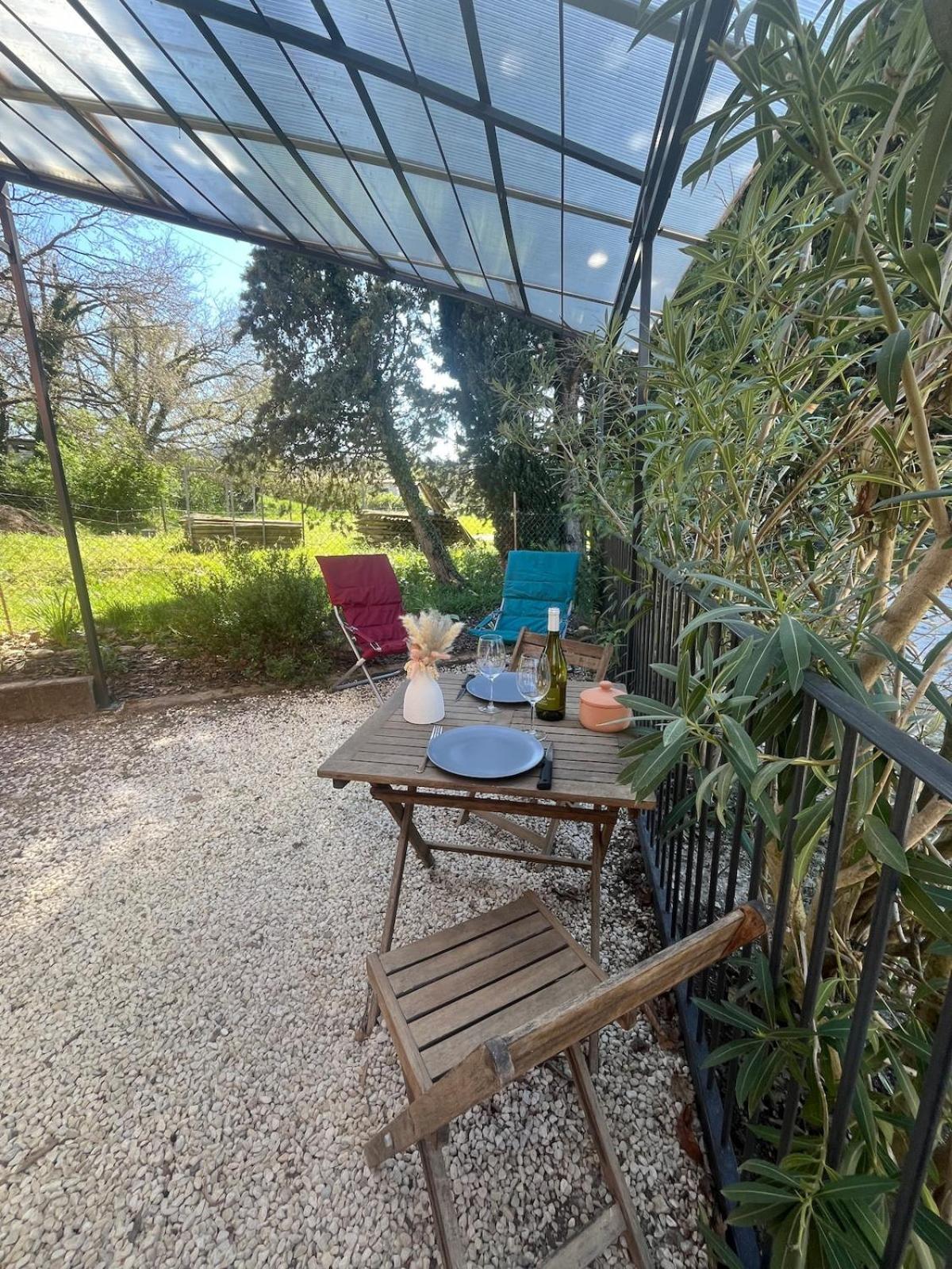 Studio Cosy Avec Climatisation Et Terrasse Malataverne Dış mekan fotoğraf
