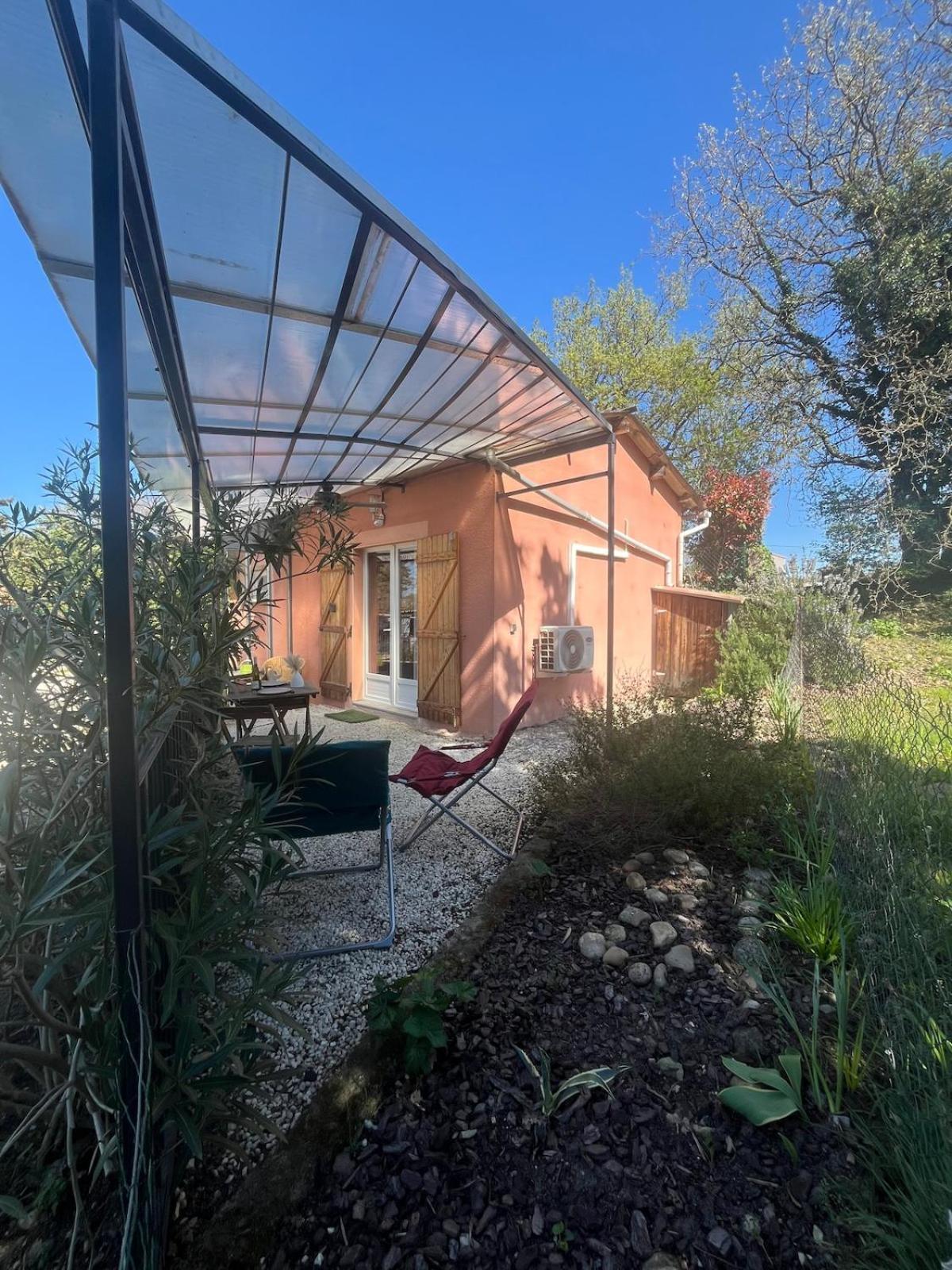 Studio Cosy Avec Climatisation Et Terrasse Malataverne Dış mekan fotoğraf